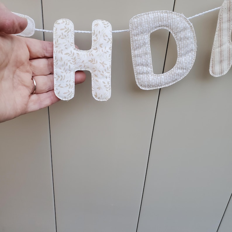 Banner de tela personalizado con nombre, decoración infantil, accesorio fotográfico imagen 4