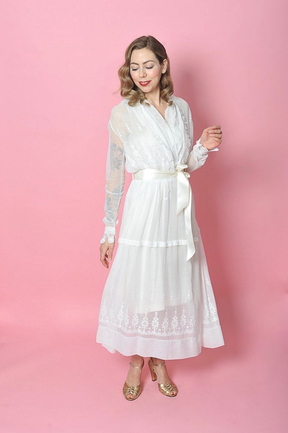 1910's White Cotton Voile Embroidered Day Dress S… - image 3