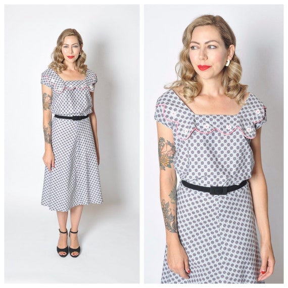 Vintage 1950's Floral Print Cotton Day Dress/ 50's