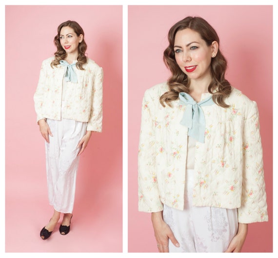 Vintage 1940s Floral Print Quilted Bed Jacket Size