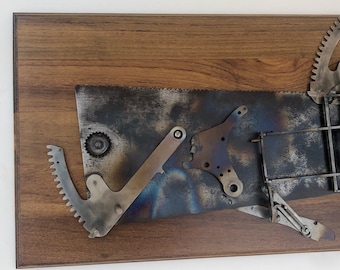 Steampunk Fish Wall Hanging: Recycled Saw Blade & Teak