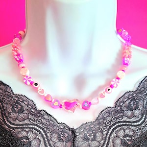 Pink kawaii neon cyberpunk choker necklace.candycore jewellery.rave jewelry.harajuku necklace.cute y2k choker.90s pastel punk beaded choker