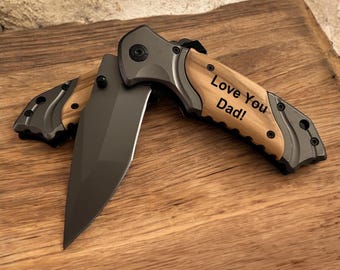 Navaja de bolsillo con mango de madera grabado: regalo personalizado para él