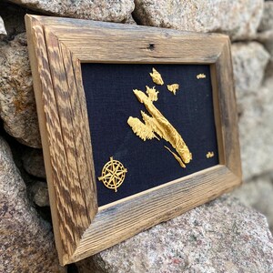 Tableau mural personnalisé de l'île de Rab avec cadre en bois récupéré – Fait main avec relief 3D 28 cm x 22 cm