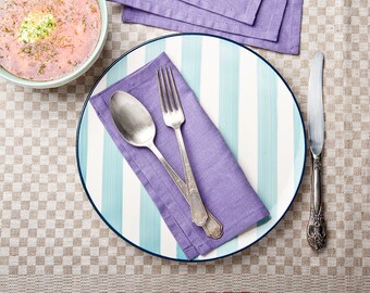 Violet Linen Napkin. Set of 4 napkins. Cocktail Napkins.