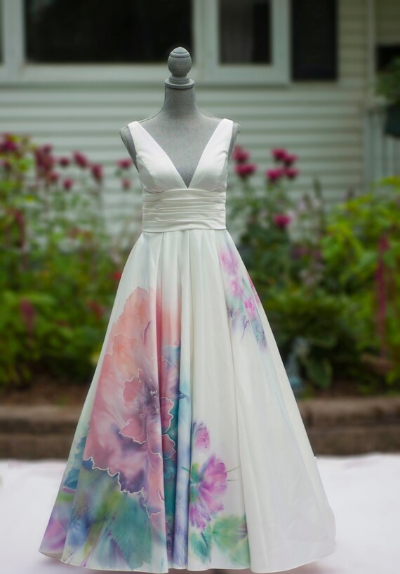 Buy Hand Painted Wedding Dress, Floral Dress, Unique Dress Online in India  - Etsy