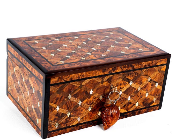 HandCarved WoodenMother of pearl rustic Multipurpose Keepsake Jewelry Decorative Art Storage Organizer (Large wood Box With lock,Antique)