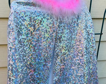 Sparkly princess cape, birthday princess cape, Halloween sparkly cape, sparkly cape with pink Maribor feathers