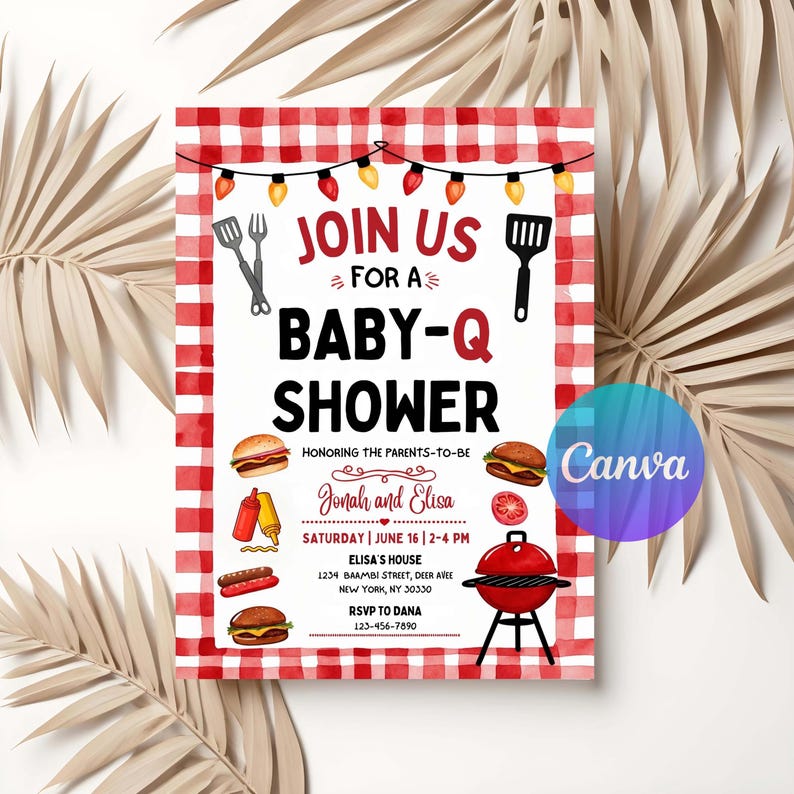 K&ouml;nnte beinhalten: Eine rechteckige Baby-Q-Einladungskarte mit rot-wei&szlig; kariertem Rand. Sie zeigt Illustrationen von einem Grill, Burgern, Hotdogs und Lichterketten. Der Text lautet: JOIN US FOR A BABY-Q SHOWER, Jonah and Elisa, June 16, 2-4 PM, Elisa's House.