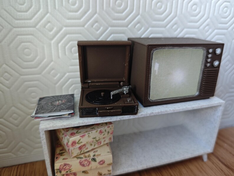 1:12 scale miniature vintage record player with CD albums and printed covers for dollhouse music room