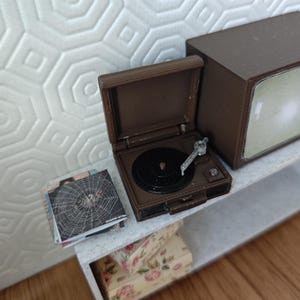 1:12 scale miniature vintage record player with CD albums and printed covers for dollhouse music room