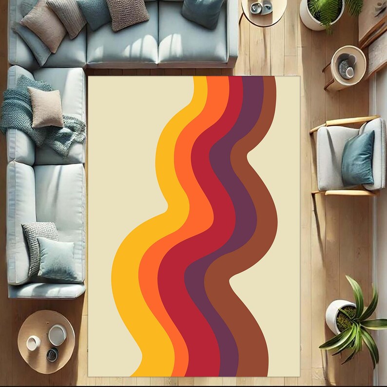 Pode incluir: Um tapete de cor creme com um padr&atilde;o ondulado em tons de laranja, amarelo, vermelho, castanho e roxo. O tapete tem um design moderno e retro.