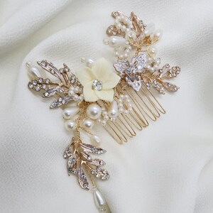 Rhinestone and Pearl Floral Bridal Hair Comb | Luxury Wedding Hair Accessory | Gold Pearl Bridal Hair Comb