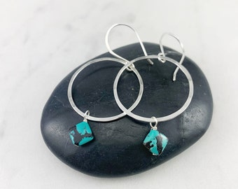 Sterling Silver Hoop and Turquoise Square Earrings, silver hammered earrings, circle jewelry, silver hoops, turquoise earrings