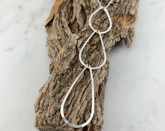 Sterling Silver Triple Teardrop Necklace: Hammered Geometric Pendant