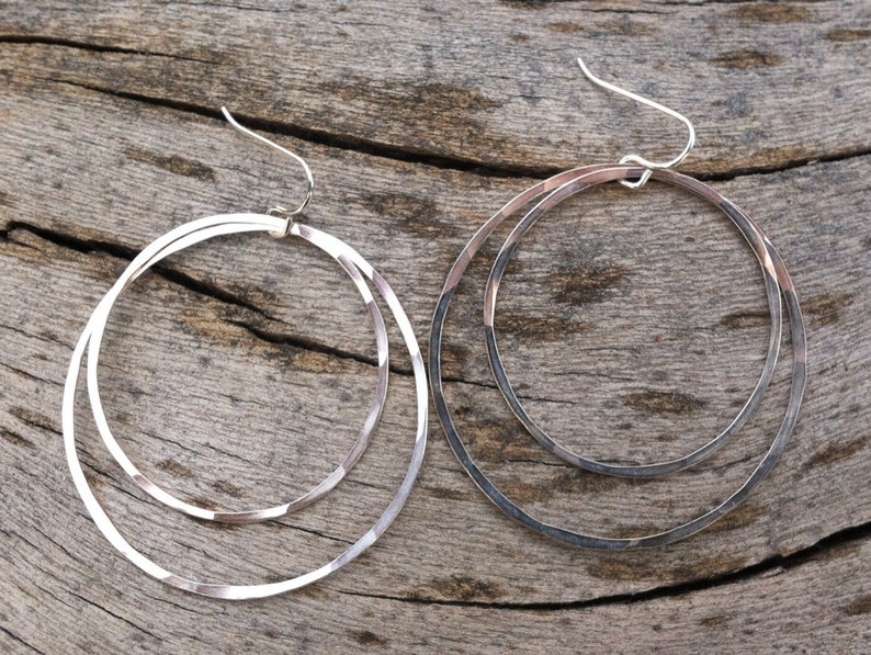 Large Sterling Silver Double Hoop Earrings, silver hammered earrings, circle jewelry, lightweight hoops, delicate earrings image 2