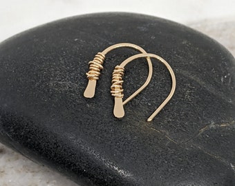 Gold Horseshoe Threader with Gold Wrap, minimalist earrings, delicate earrings, tiny hoop earrings, open hoops, huggie hoop earrings