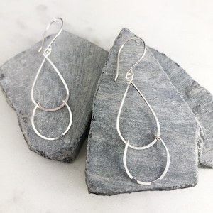 Hammered Sterling Silver Teardrop Earrings, Open Teardrop Earrings, Silver Teardrop Earrings, Geometric Earrings, Everyday Earrings
