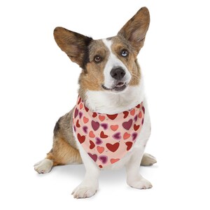 Heartfelt Pet Bandana Collar - Perfect for Valentine&#39;s Day, Pet Lovers, Dog Fashion, Festive Accessories, Cute Dog Apparel