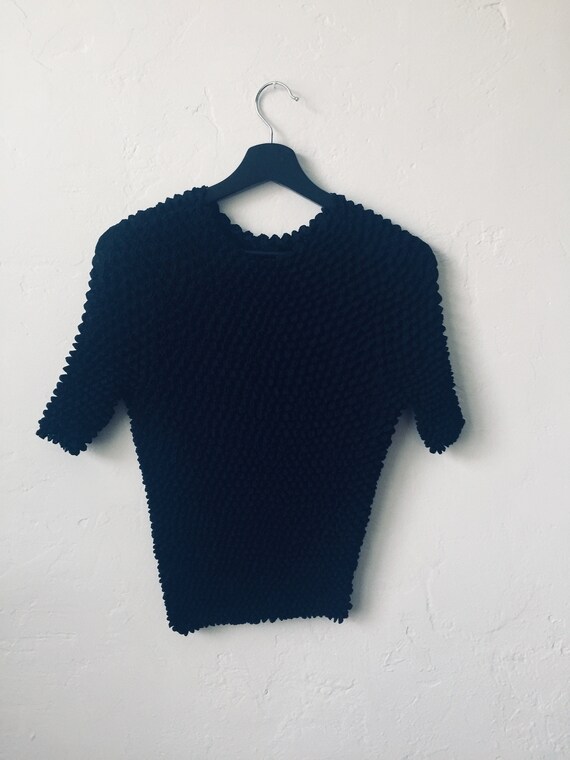 90's super stretchy black popcorn shirt