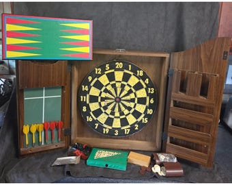 Pub Style Dart Board in a Miniature Size - Kings Pub & Lodging