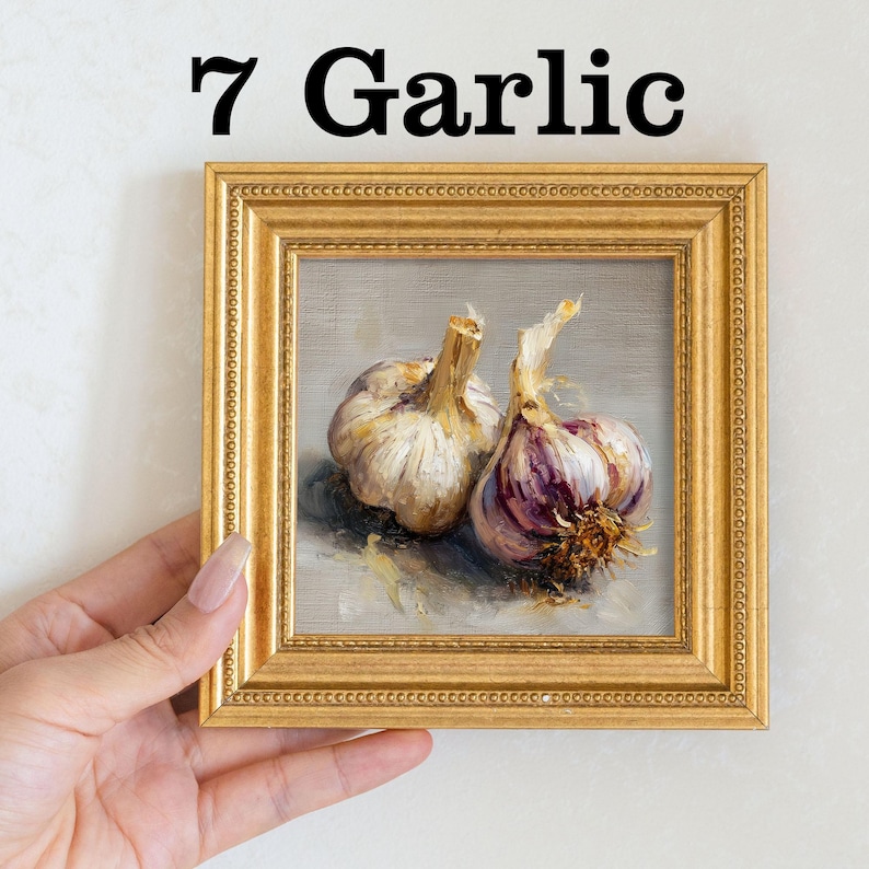Mini nature morte au fromage, peinture à l'huile, oeuvre d'art murale de cuisine rustique dans un cadre en perles dorées, oeuvre d'art peinte à la main sur la nourriture, cadeau de décoration d'intérieur pour les gourmets 7 Garlic