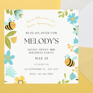 Grillige verjaardagsuitnodiging met bijenthema: feestkaarten met zoete honingbij | Bee There of Bee Square