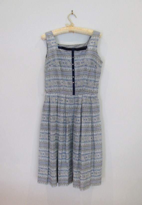 1950s blue patterned sun dress S