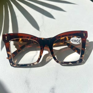 Oversized Square (Reading) Glasses Women | +2.50 Magnification | Tortoise & Black Frame Options | Fashion Statement Readers