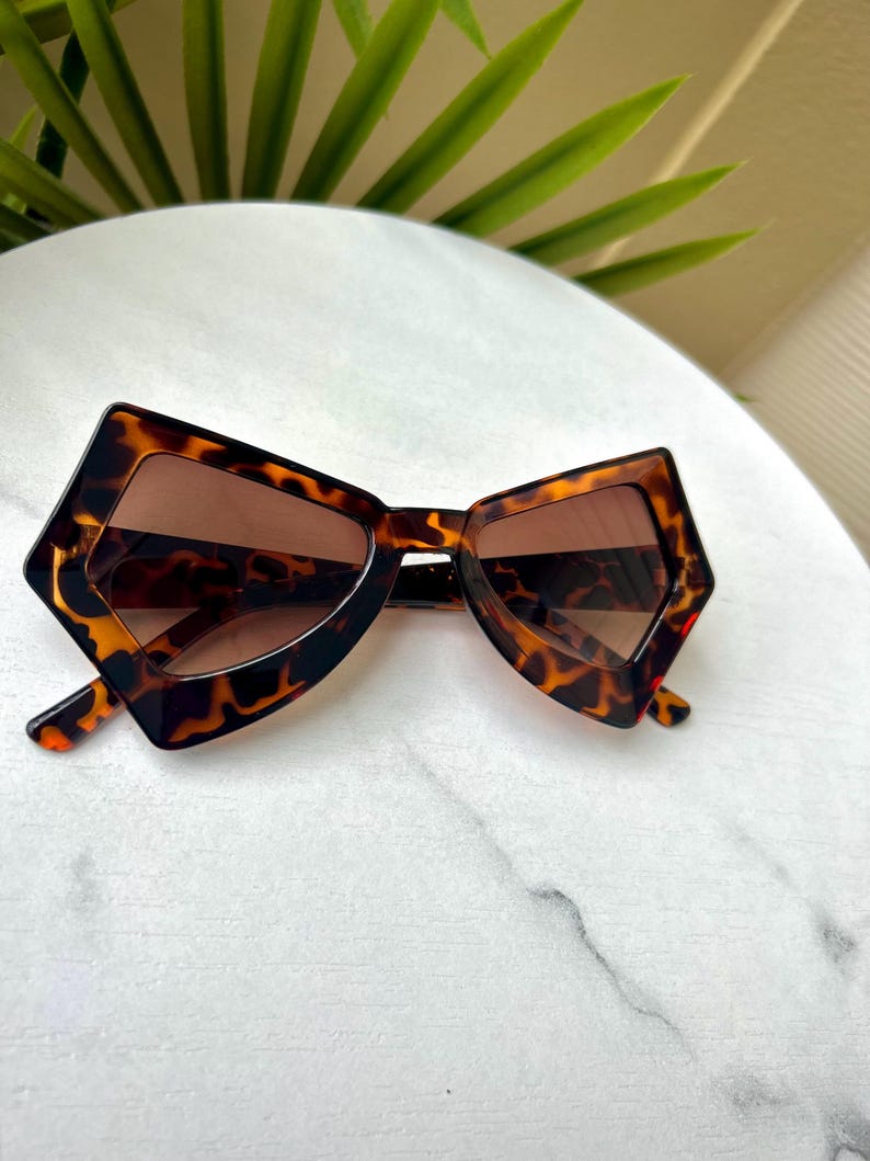 Oversized Geometric Sunglasses: Bold Angular Frames, Retro Festival ...