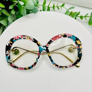 Pearl Blossom Glasses Oversized Floral Round Glasses With Gold