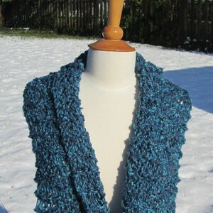 Mottled Ocean Blues Infinity Cowl Scarf Neck Warmer image 3