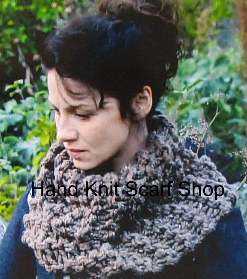 OUTLANDER inspired Scarf Claire image 4