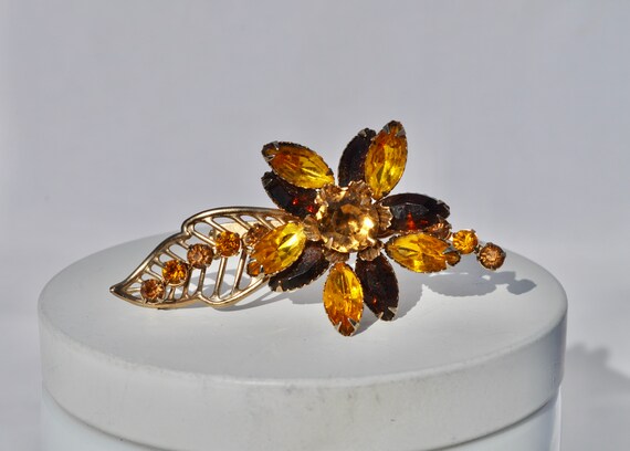 Vintage rhinestone autumn flower and leaf, vintag… - image 9