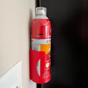 Wall Mount for First Alert EZ Fire Spray Fire Extinguisher image 3