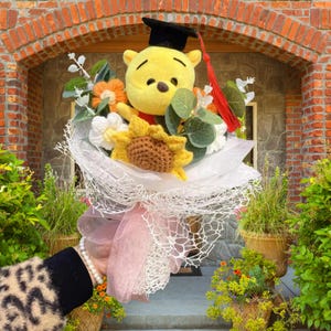 Adorable Plush Doll Bouquet - Cute Cartoon Character Stuffed Toy with Flowers for Valentine’s, Christmas, Graduation & Special Gifts