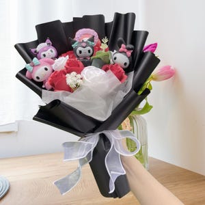 Kawaii Bouquet/Sanrio Kitties Bouquet/Hello Kitty Bouquet/Artificial Flowers – Perfect Gift for Valentine/Birthday,Graduation More/Cat/Dolls