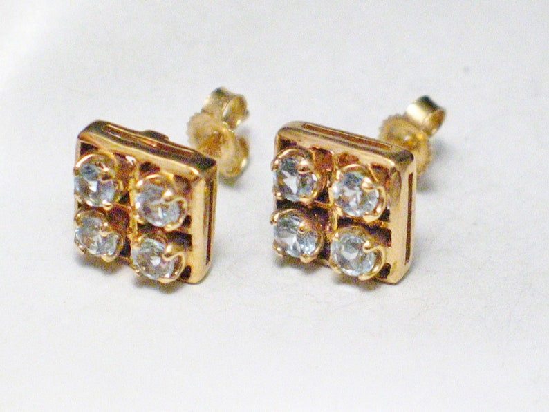 14k Gold earrings Sky blue topaz square cluster cocktail statement geometric style center located stud post womens naturalfine jewelry