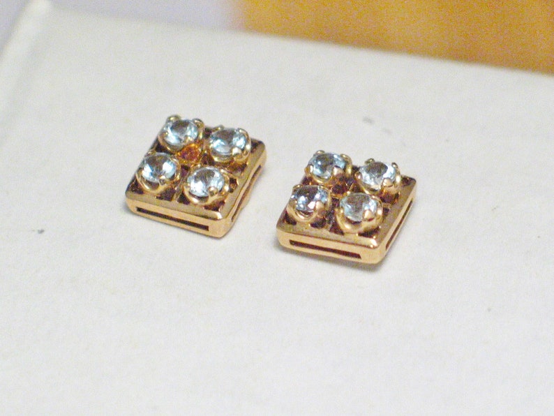 14k Gold earrings Sky blue topaz square cluster cocktail statement geometric style center located stud post womens naturalfine jewelry