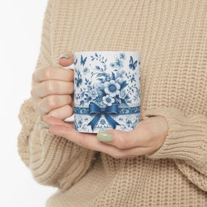 Blue Floral Coffee Mug Floral Tea Cup Chinoiserie Mug Blue and White Chinoiserie Mug Gift for Mom Friend toile de jouy french toile