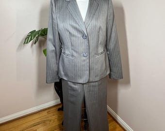 Vintage Le Suit suit size 8
