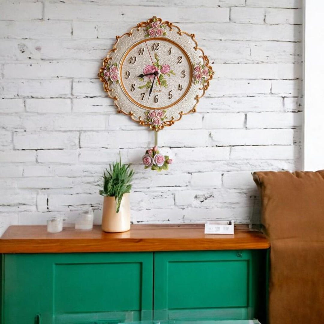 New Fashion Decorative Simple Wall Clock With Flower Design