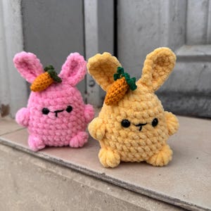 Cute Small Bunny Figurine - Perfect for Home Decor, Unique Gift for Animal Lovers!