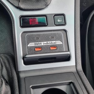 BMW E39 front USB charger OEM Individual