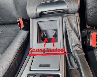 El mejor portavasos para BMW E39: ¡con resorte!