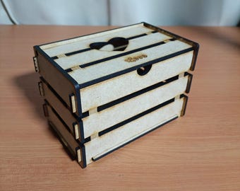 Vintage Trunk Style Box for Valentine's Day – SVG File on MDF