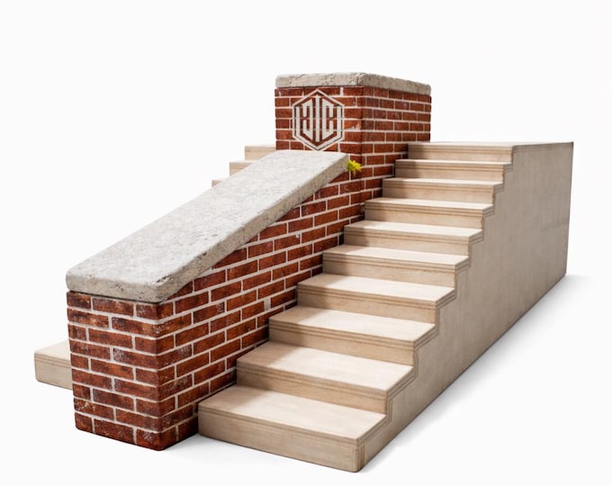 BRICKED 10 Stair Windy City Plaza Hubbas