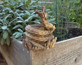 Diamondback Dragon Planter