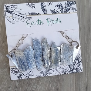 Boho style aluminum and kyanite gemstone pendant necklace//kyanite//aluminum metal//boho necklace//boho style//ladies necklace