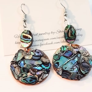 copper and abalone dangle earrings//boho style//beach jewelry//abalone earrings//copper jewelry